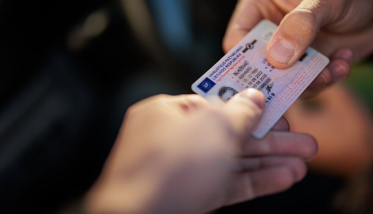 Як забрати права після 130 статті під час війни